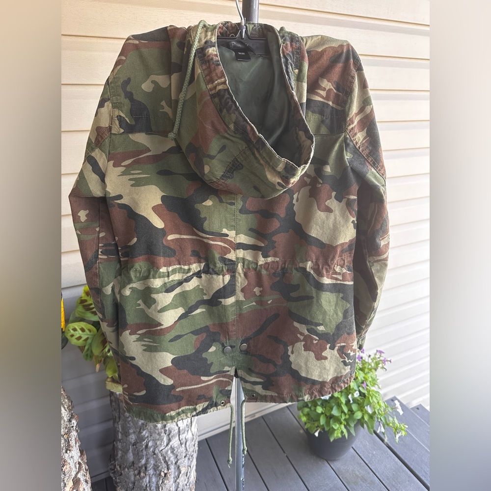Camo Jacket - Picture 7 of 10